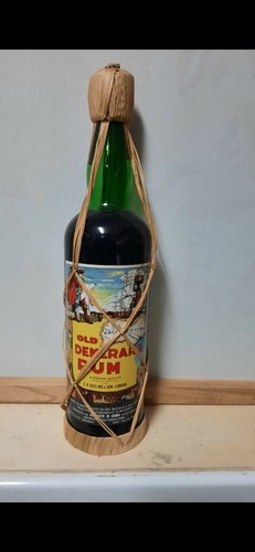 Old demerara rum - old,