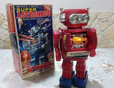 HORIKAWA Robot ROTATE O MATIC SUPER ASTRONAUT Battery Op. Japan Tin Toy 1970's