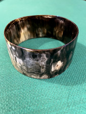 BRACCIALE A SCHIAVA RIGIDO DI