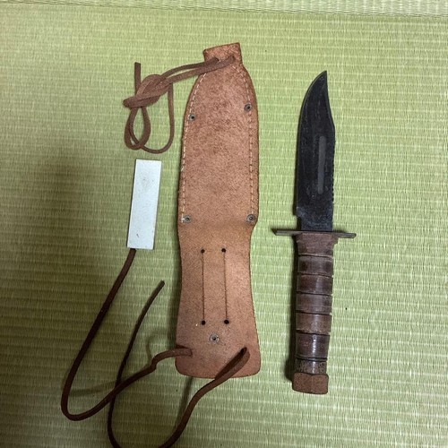 Coltello sopravvivenza pilota