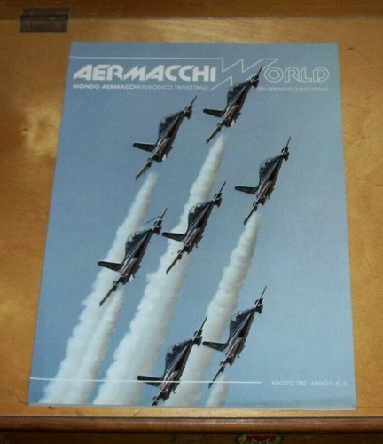 Aermacchi world magazine - world,