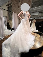 Pronovias Privee Chimamanda