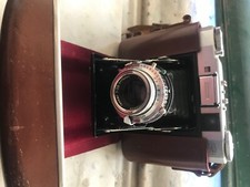 Macchina fotografica antica