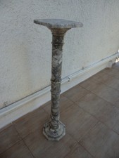 VECCHIA COLONNA IN MARMO DI CARRARA