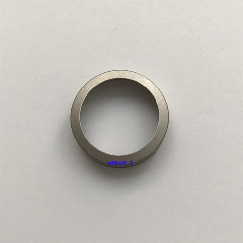 Anello obiettivo fotocamera
