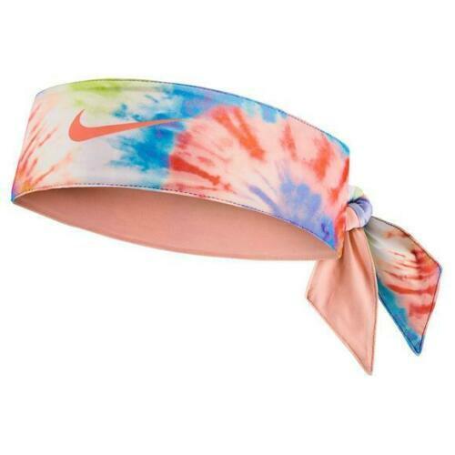Bandana nuova con etichette