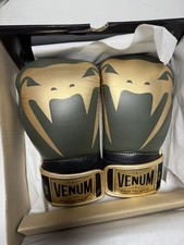 Guantoni da boxe professionali Venum Giant 2.0 - pelle nappa - nero 12 once