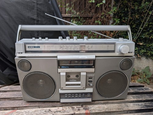 Vintage aiwa boombox tpr 950k - aiwa,