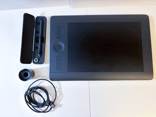 Wacom intuos pro medium - intuos,