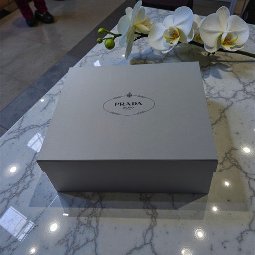 Autentica prada milano grande - autentica,