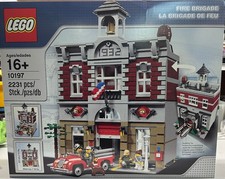 LEGO Advanced Models: Caserma