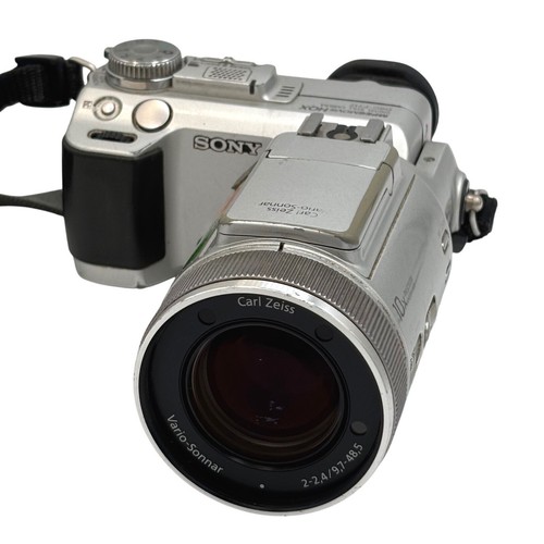 Sony cyber shot dsc f717 - cyber-shot, dsc-f717
