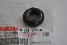 Yamaha YZF 250 01 04 WRF 426 00 02 Dado bullone ruota anteriore Front wheel nut