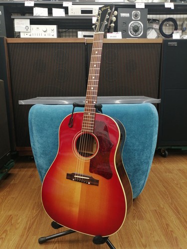 Gibson 2011 cherry - gibson,