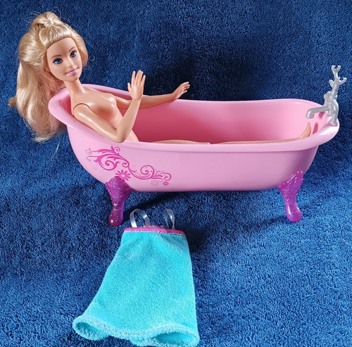 Barbie bambola rosa vasca - , da