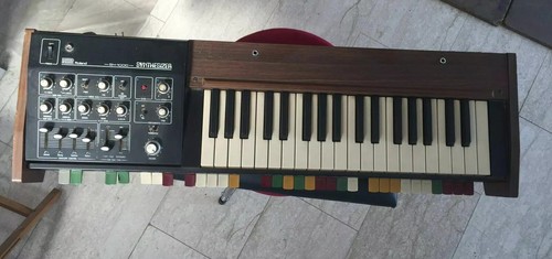 Roland 1000 synthesizer - ,