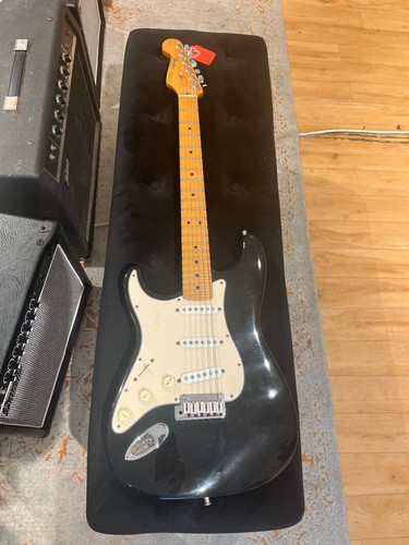 Fender left handed - fender, left-handed