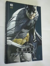 BATMAN-CRISI FINALE-DELUXE