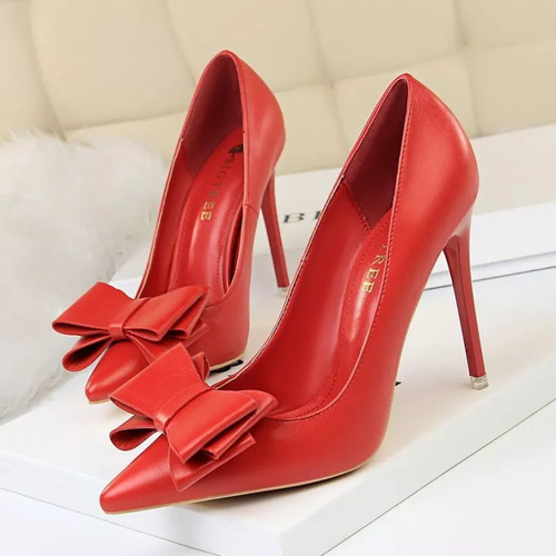 Decolte rosse con - rosse,