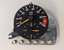 Contagiri e orologio Mercedes