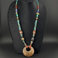 Collana bella con ciondolo in