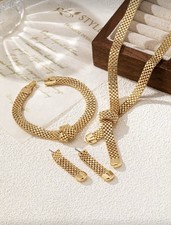 Set gioielli orecchini e