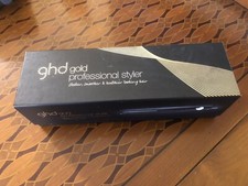 GHD Gold Styler Piastra per Capelli - Nera