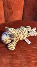 Nici Tigre sdraiata nuova con