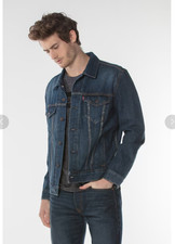 NEW NWT Men's Levi's Classic