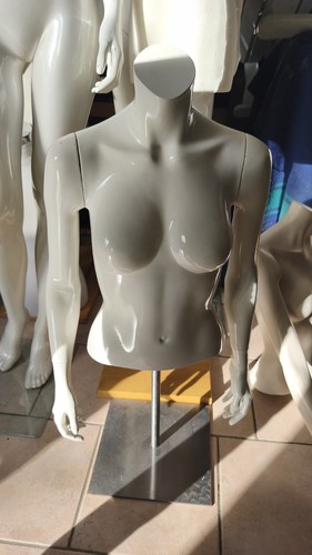 Manichino donna mezzo busto - manichino,