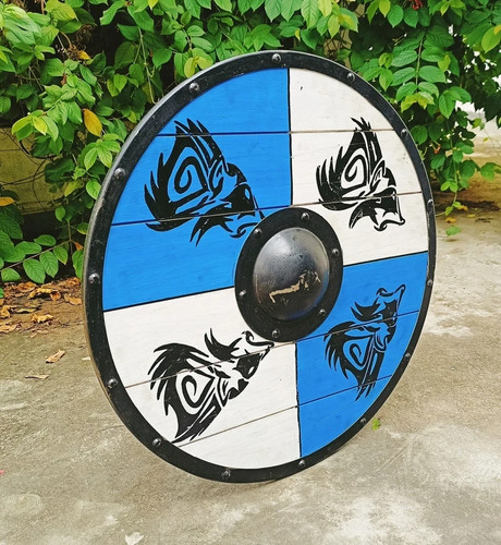 Viking wooden wolf - viking,