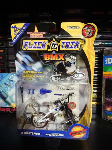 Flick trix nirve rail bmx - trix,