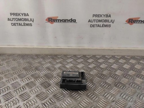 Centralina porta anteriore