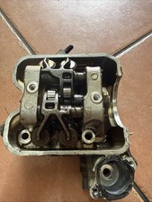 testata con valvole e camme