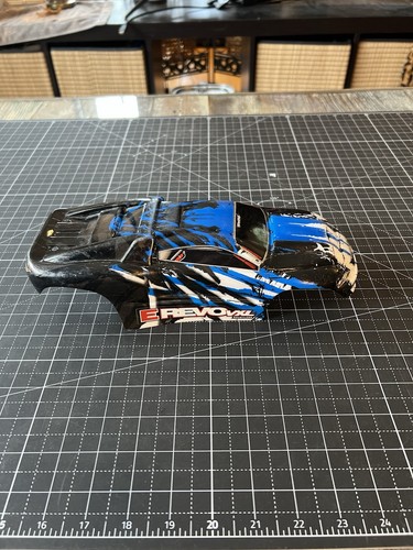 Traxxas revo mini 7012 - traxxas, 1/16