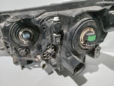 faro derecho NISSAN QASHQAI