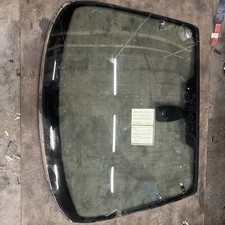 Parabrezza Fiesta Mk7 con