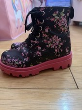 Stivali per bambina taglia EU