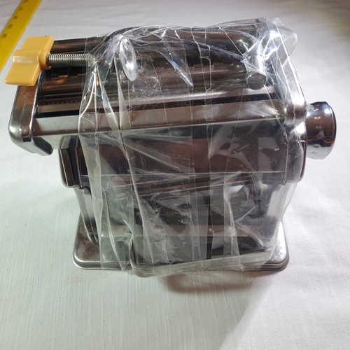 Pasta maker machine - pasta,