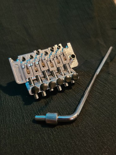 Tremolo bloccaggio singolo - a,