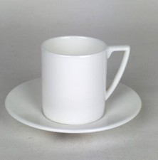 WEDGWOOD tazza caffè con piatto linea Jasper Conran (piattino liscio)