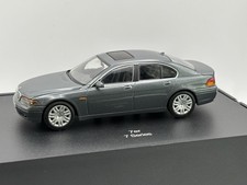 Minichamps '01 BMW Serie 7 7