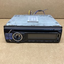 Alpine CDE-121 AM FM Radio USB