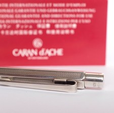 Penna a sfera Caran d'Ache