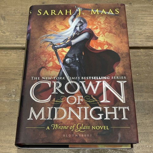 Crown midnight sarah - midnight, j