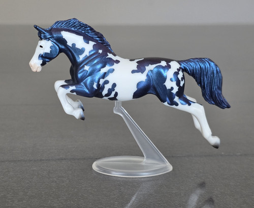 Breyer horse mini - breyer,