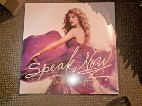 Taylor swift speak now - swift,