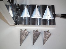 Stampo affondatore piramide