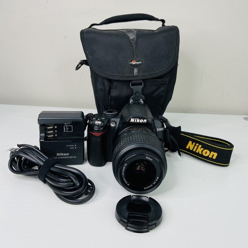 Nikon d3000 dslr 2mp af - 10,2mp, +