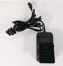 Pedale per macchina da cucire